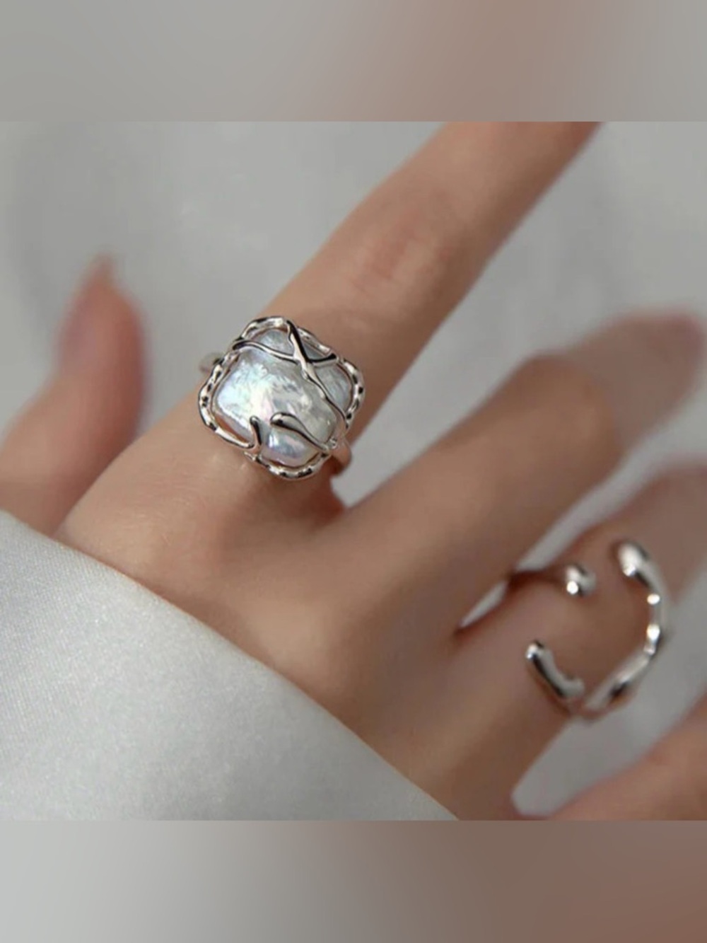 Sterling Silver White Pearl Statement Rings